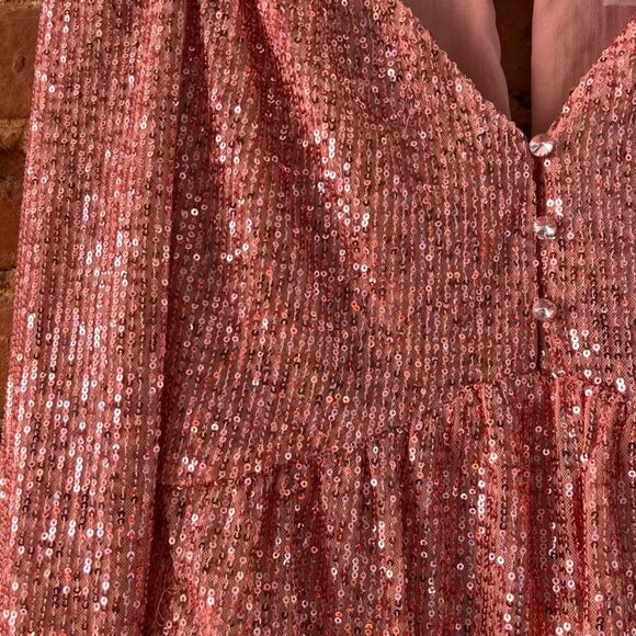 Pink sparkle sequin long sleeve by Sans Souci - Medium - Picture 4 of 6